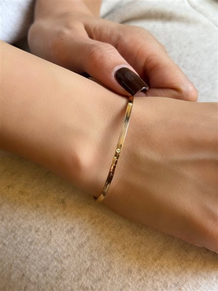 النگو طلا کارتیه کدBA332